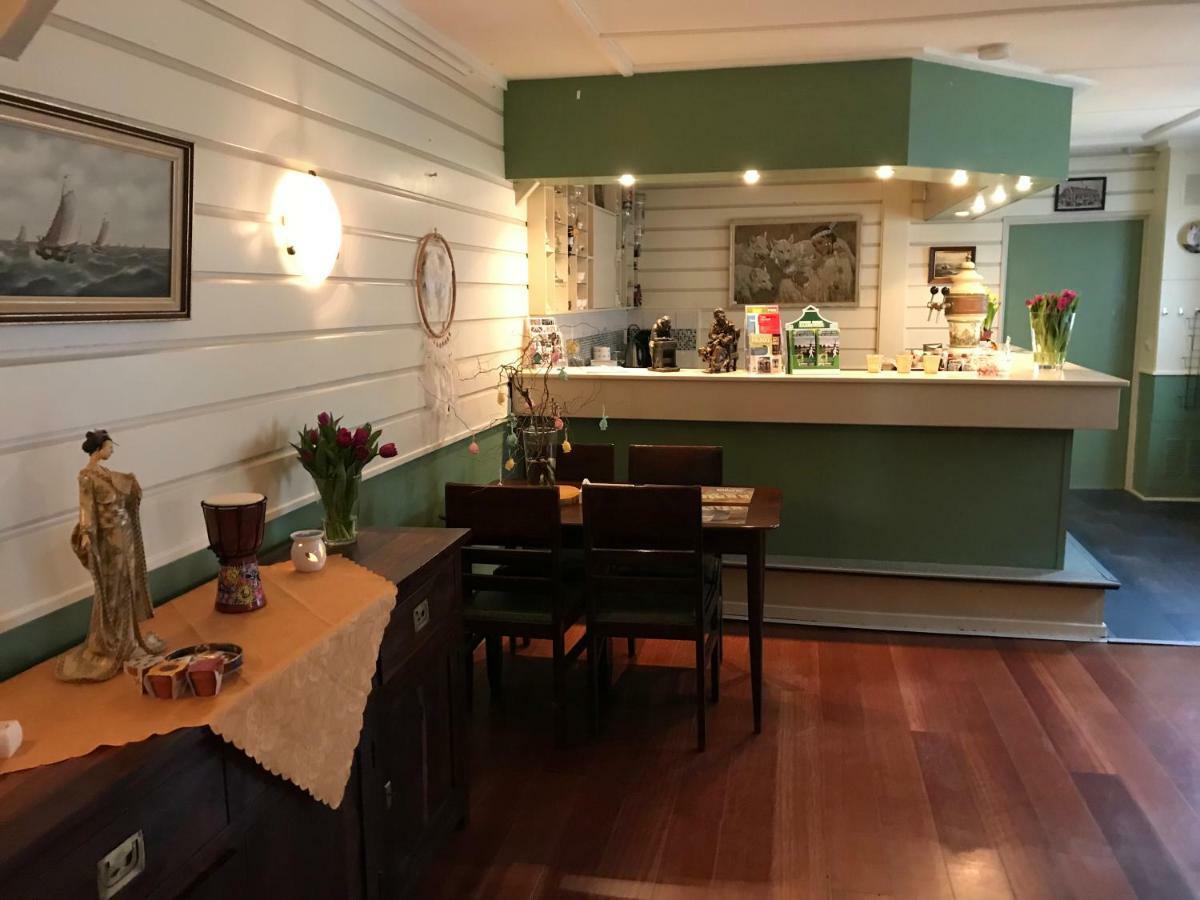 Bed And Coffee Het Kraaienest Bed & Breakfast